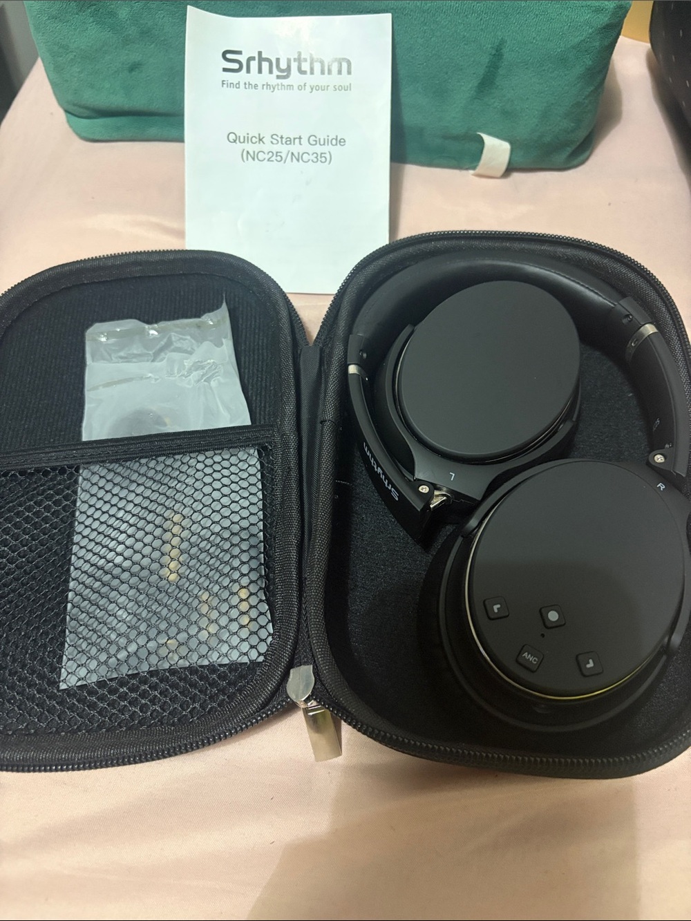 Srhythm Black Zippered Carry Case